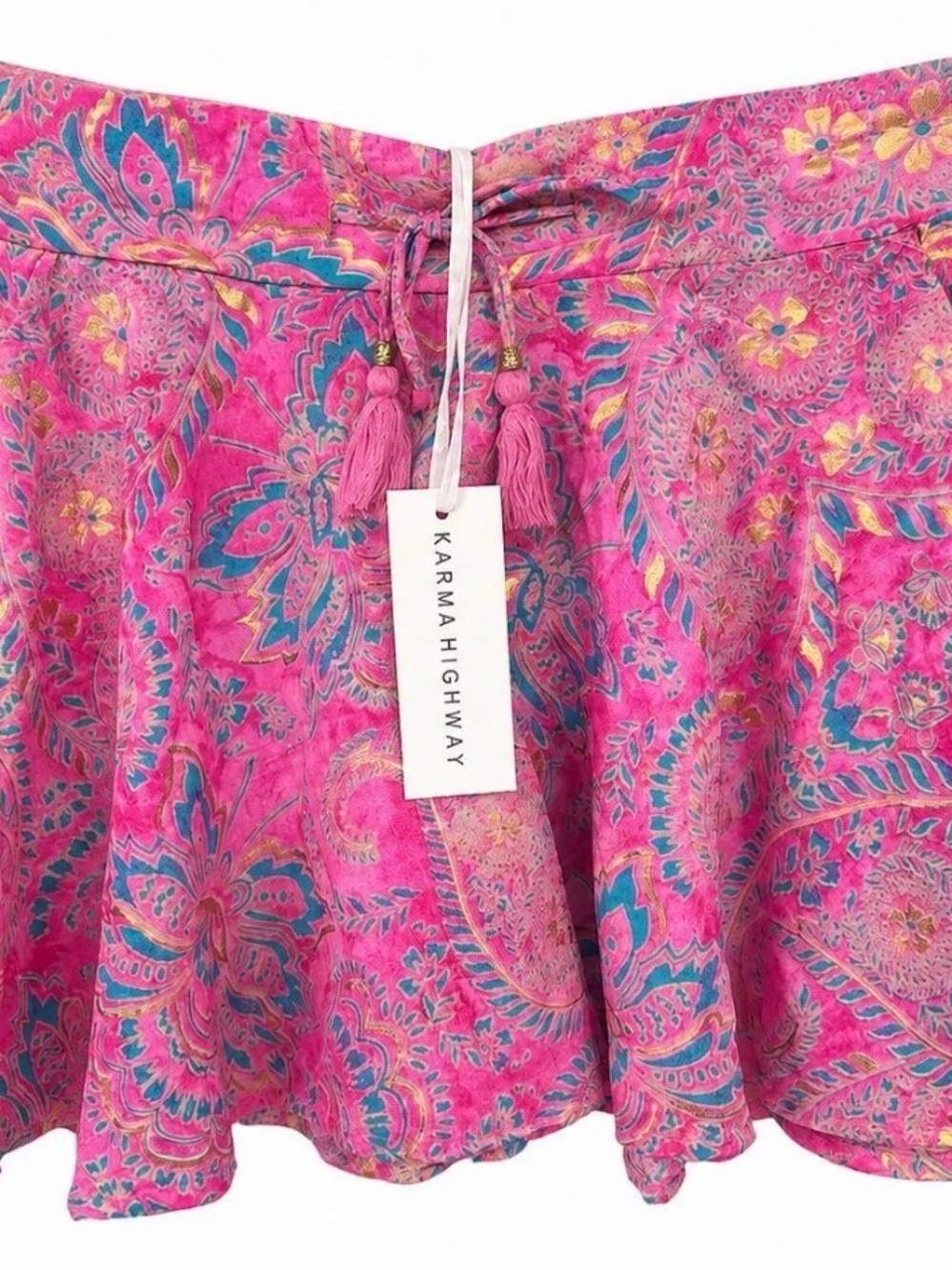 Karma Highway Pink Paisley Flowy Shorts
